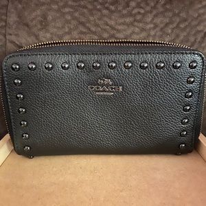 Small Coach Wallet